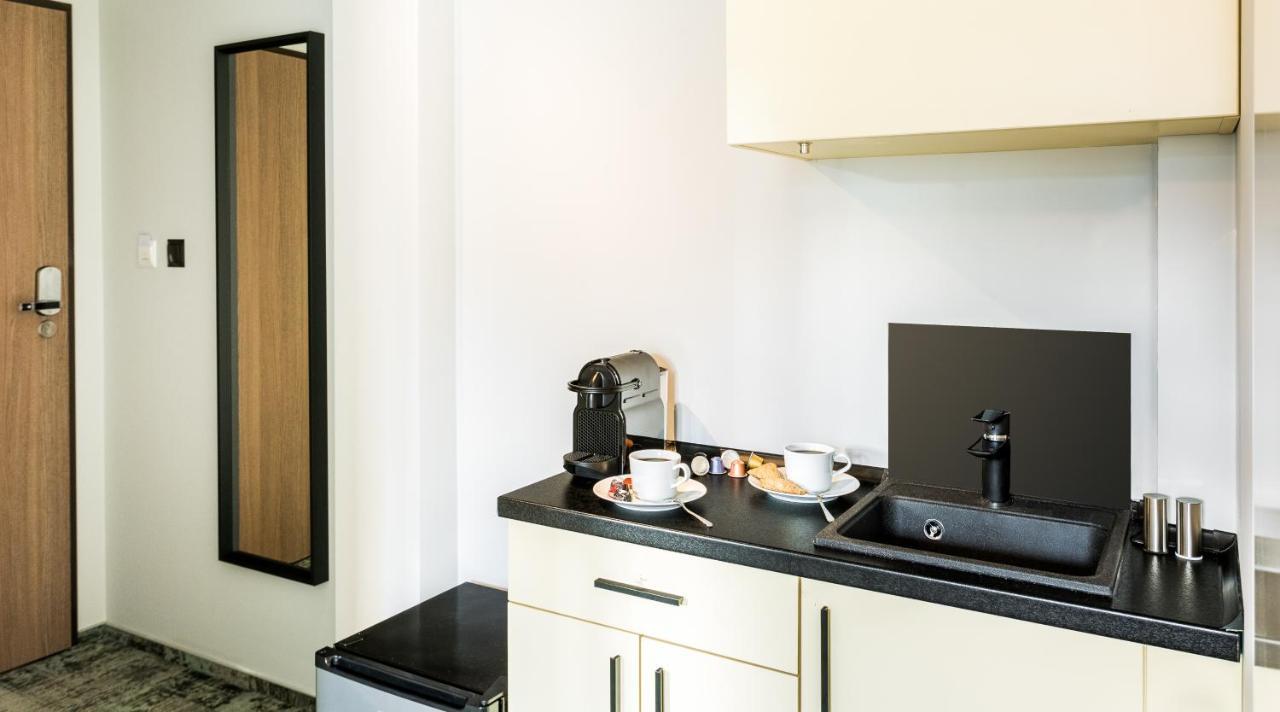 Camera Apartments Красков Екстериор снимка