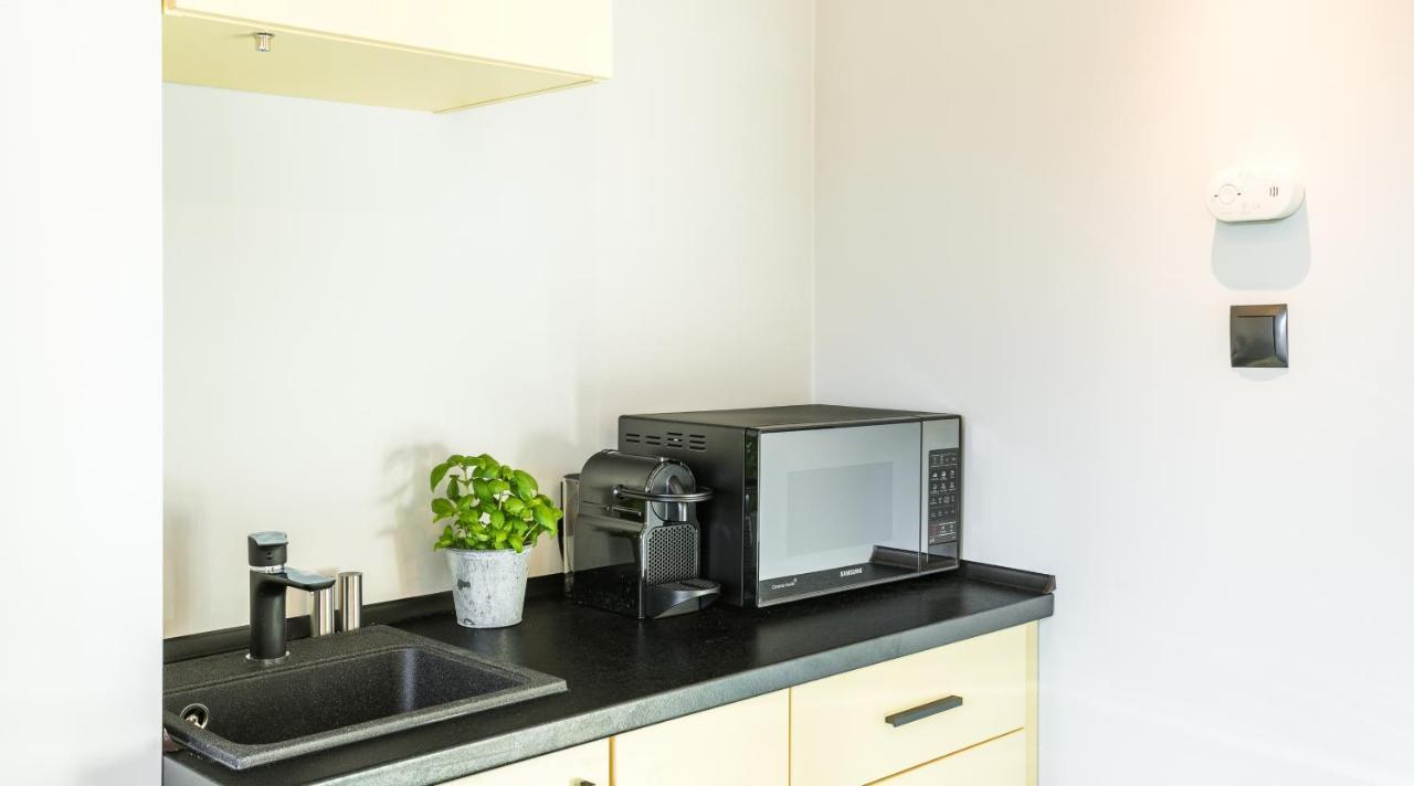 Camera Apartments Красков Екстериор снимка