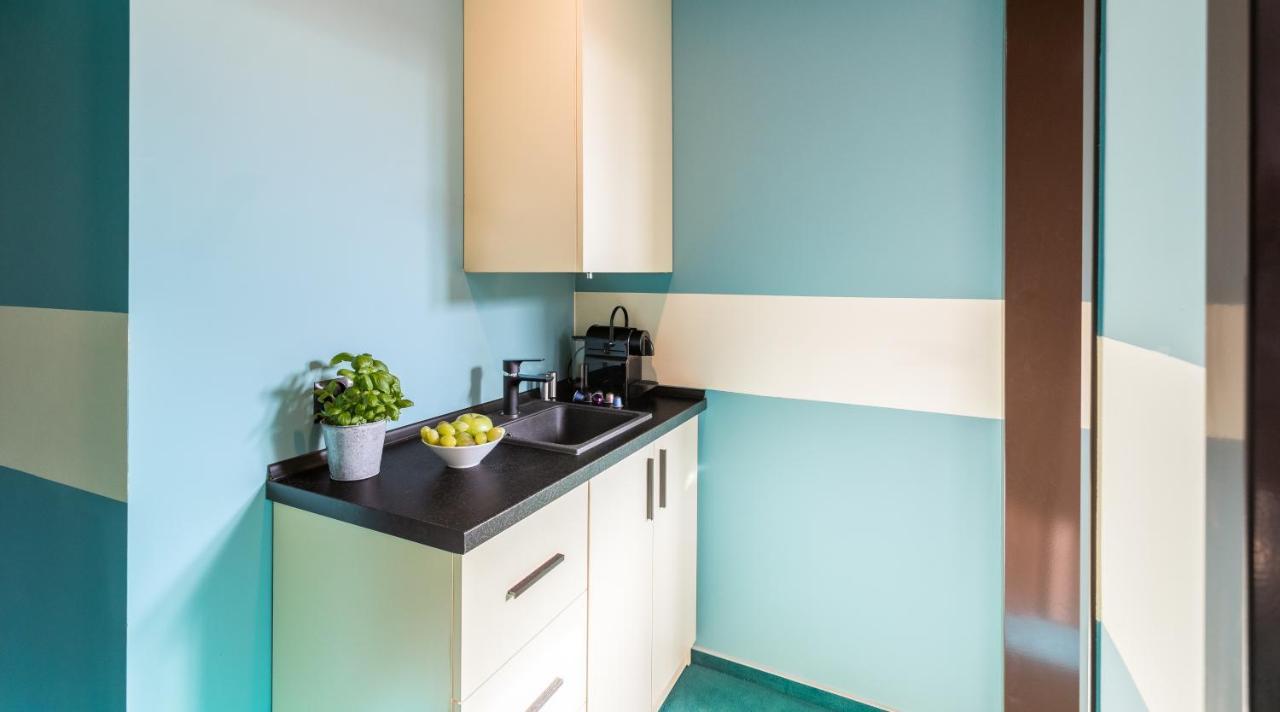 Camera Apartments Красков Екстериор снимка